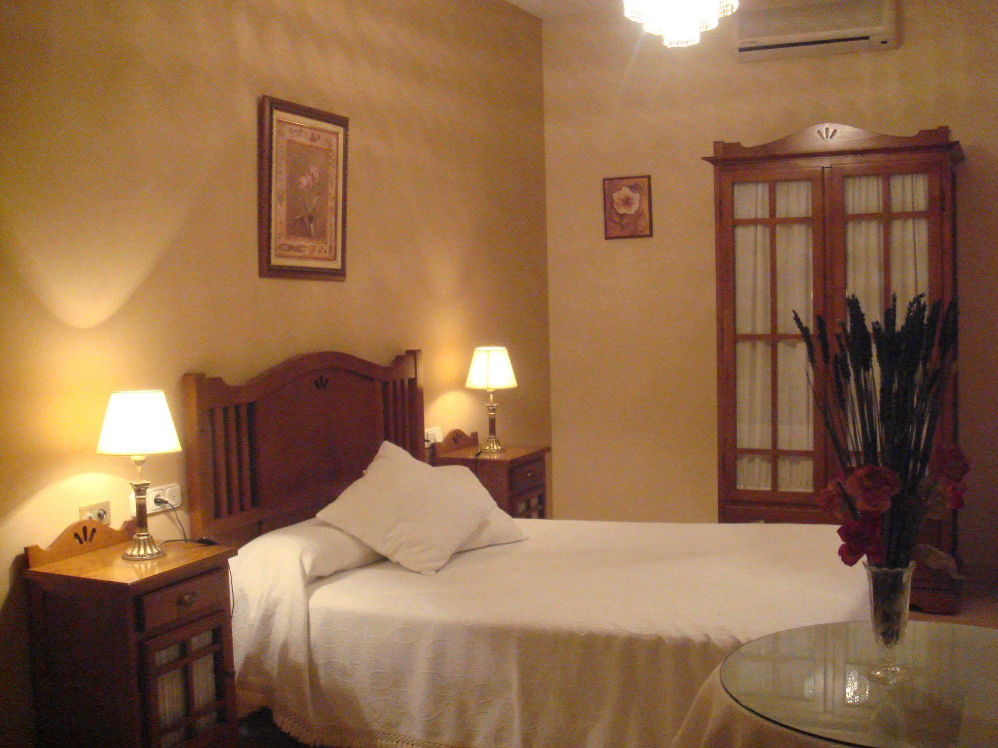 Hotel Boutique La Zubia Exteriör bild
