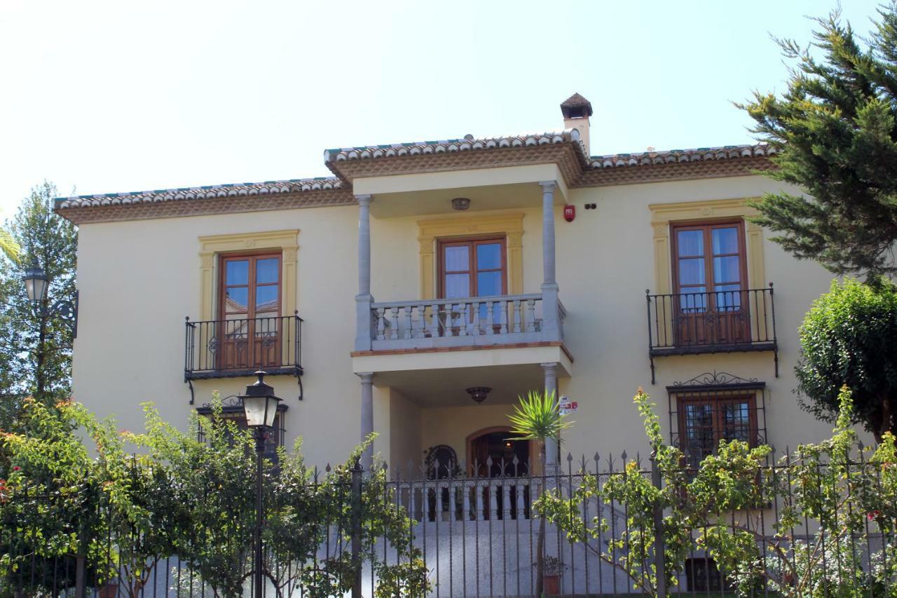 Hotel Boutique La Zubia Exteriör bild