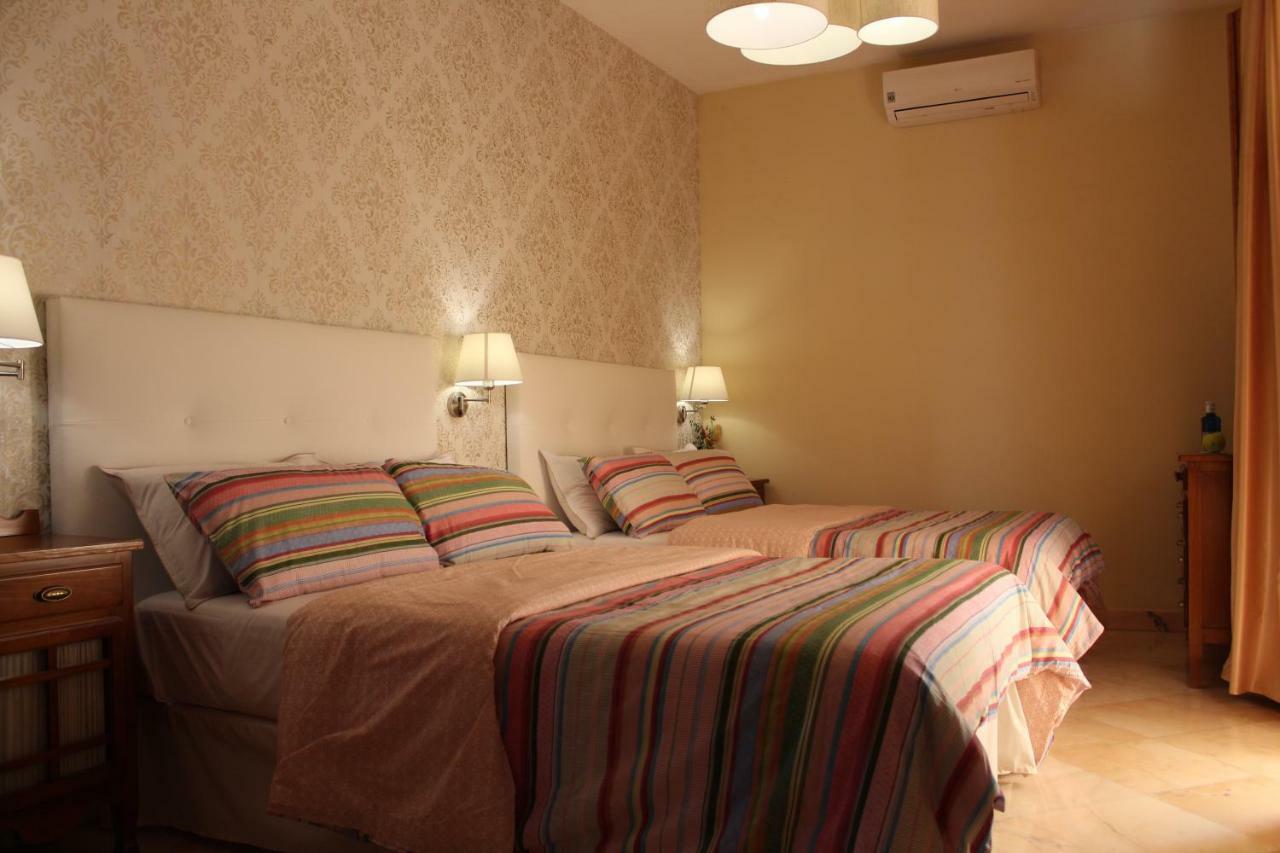 Hotel Boutique La Zubia Exteriör bild