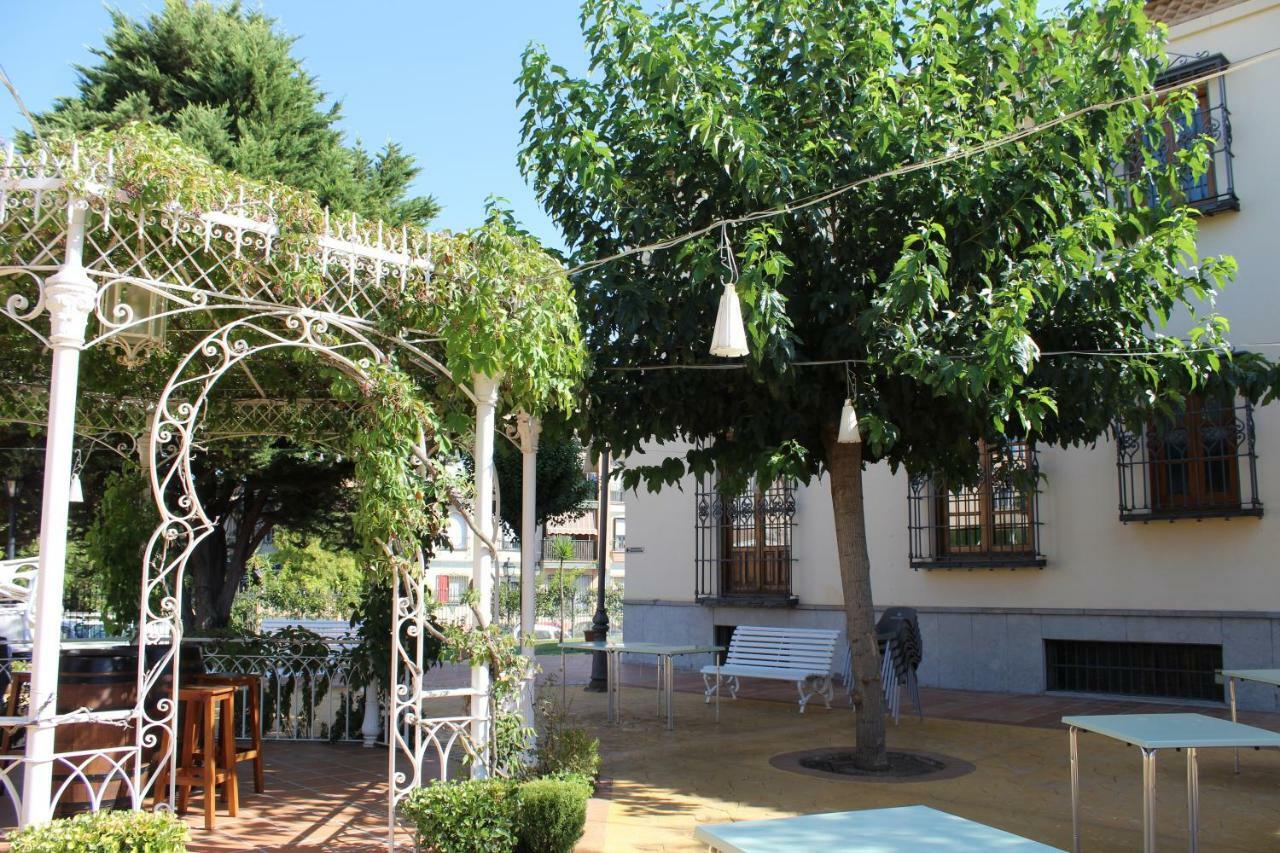 Hotel Boutique La Zubia Exteriör bild